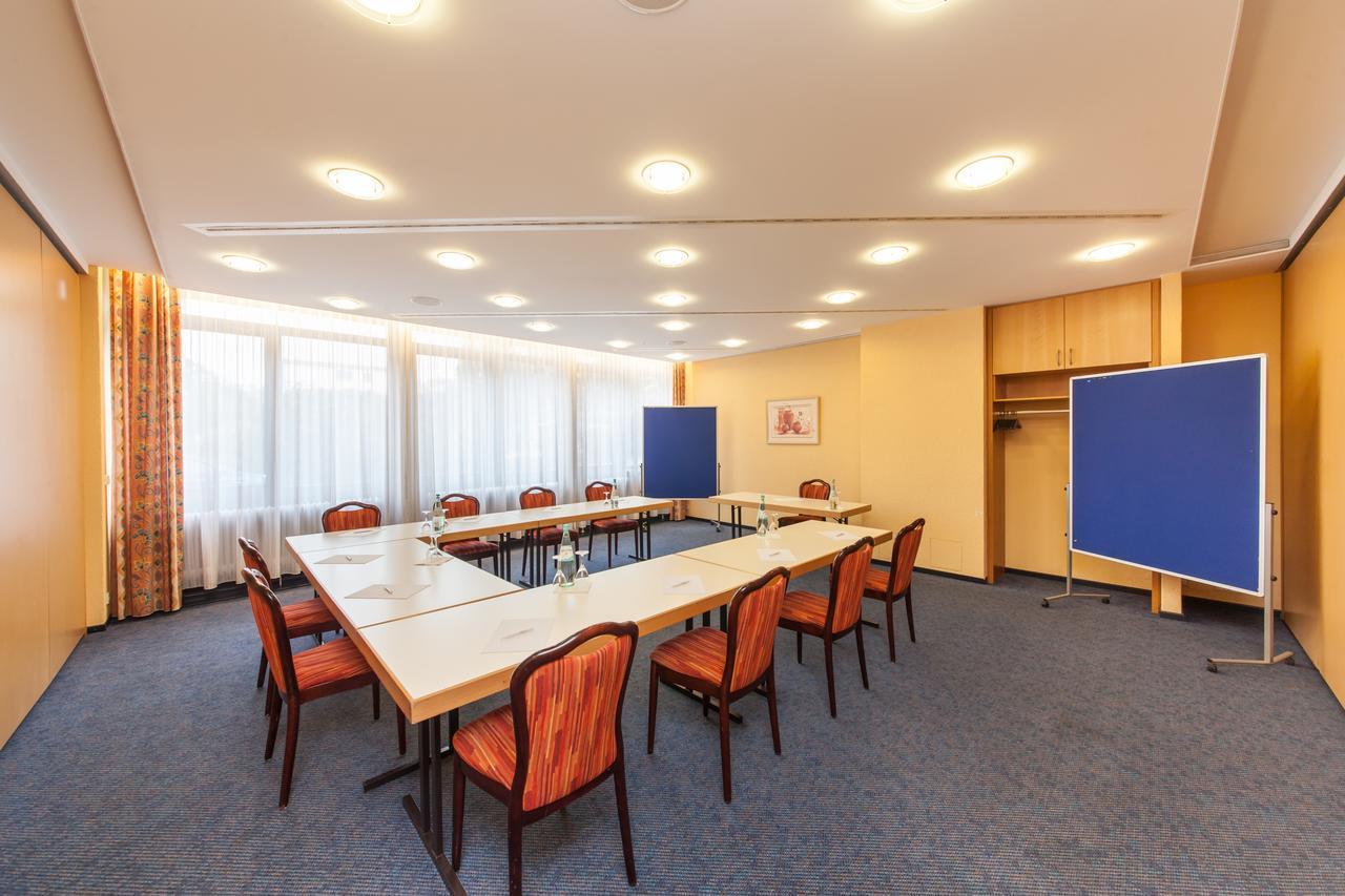 Hotel Strohgaeu Korntal-Münchingen Eksteriør billede