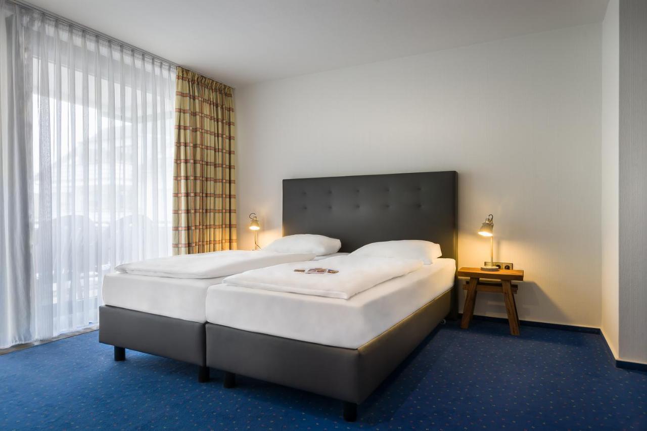 Hotel Strohgaeu Korntal-Münchingen Eksteriør billede