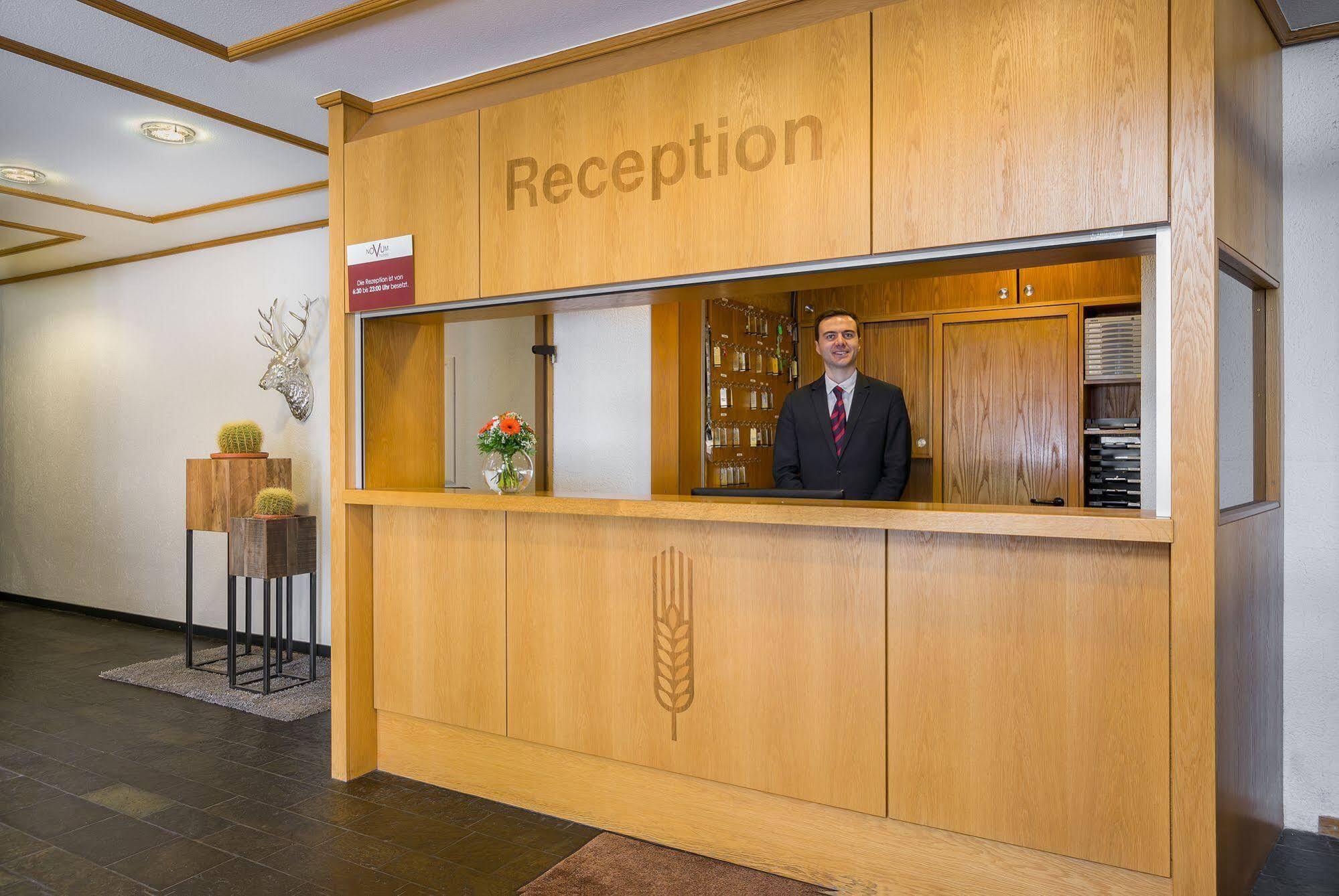 Hotel Strohgaeu Korntal-Münchingen Eksteriør billede