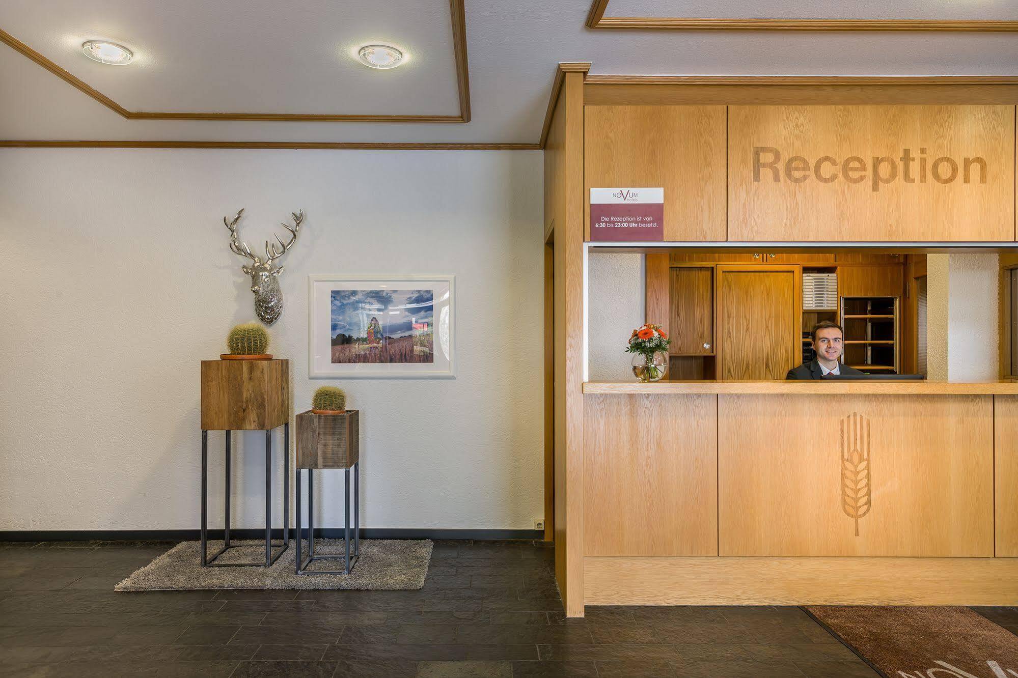 Hotel Strohgaeu Korntal-Münchingen Eksteriør billede